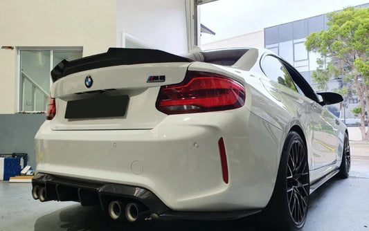 PSM-stiilis pagasiluugi spoiler BMW F22 / F23 / F87, läikiv must